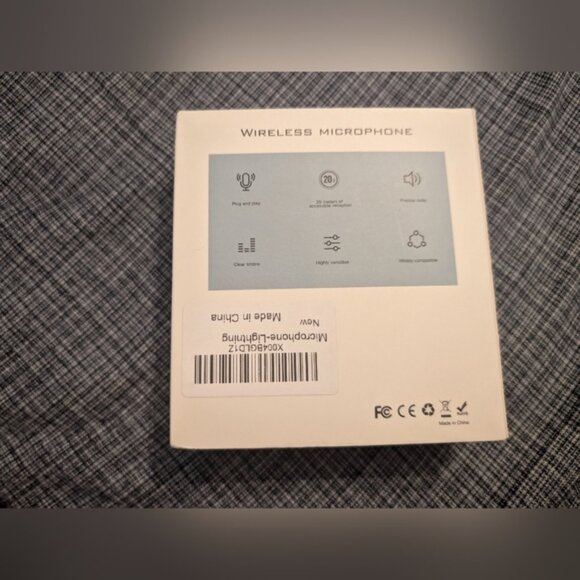 AurTec Wireless Microphone set for Iphone - Picture 3 of 5